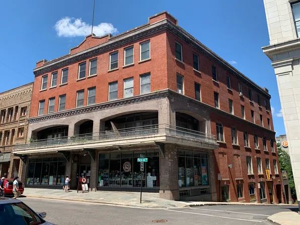 85 W Walnut St APT 406, Asheville, NC 28801