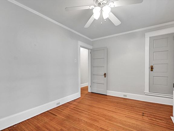5th image of 1738 Temple Ave