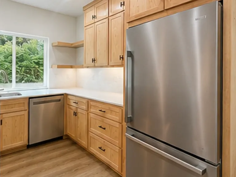 2279 W Wedington Dr — Photo 7