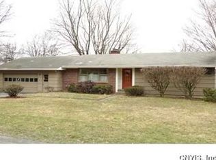 426 Churchill Ln, Fayetteville, NY 13066