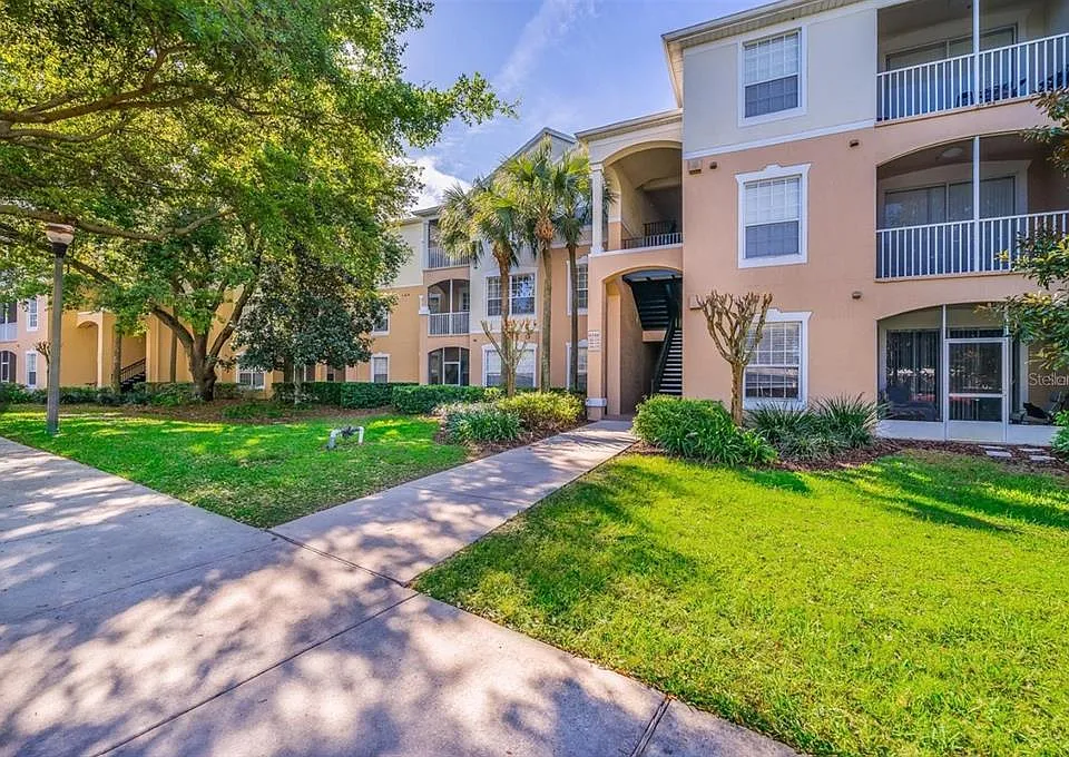 6166 Stevenson Dr #302