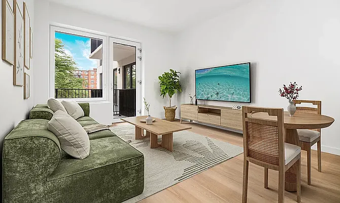 Rented by REAL New York | media 2