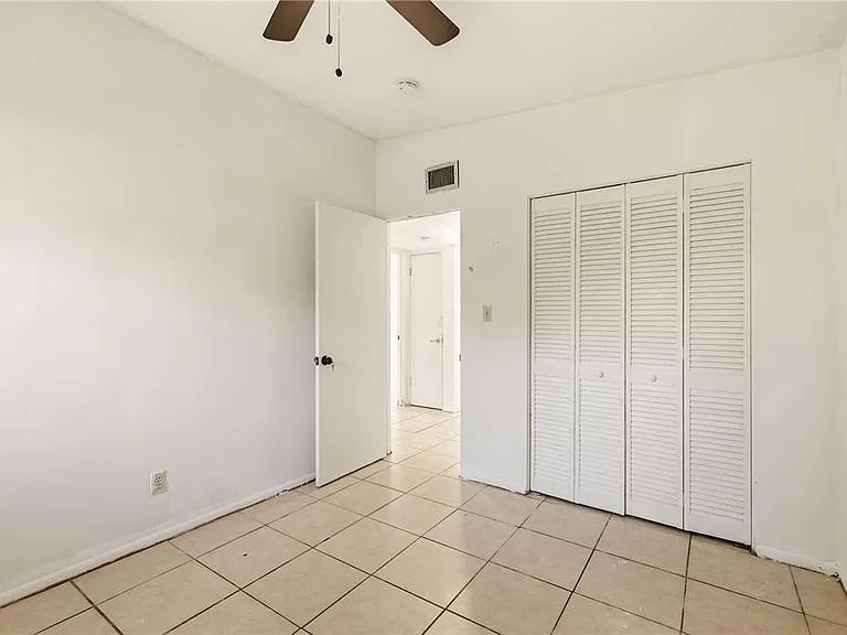2615 9th Avenue Dr E — Photo 12