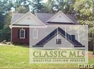 1041 N Harrowford Dr, Statham, GA 30666