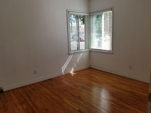 5th image of 6003 Dunrobin Ave