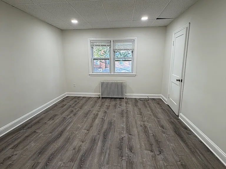 2910 Clearview Ave — Photo 8