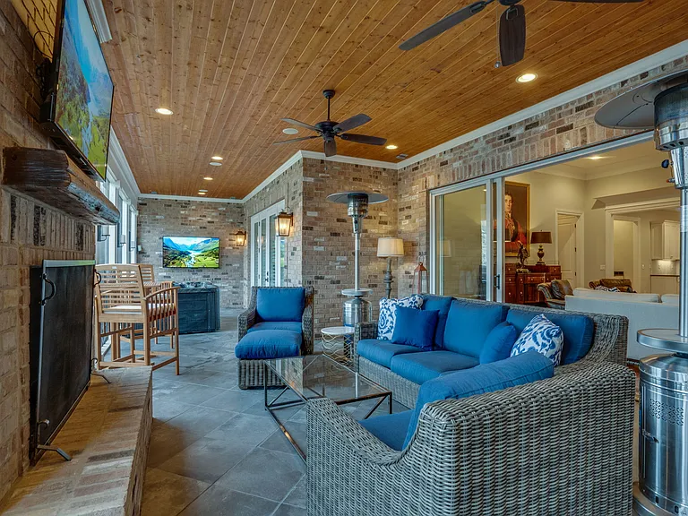 2424A Abbott Martin Rd — Photo 22
