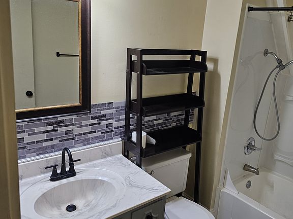 5th image of 1400 S 3rd St #3-A