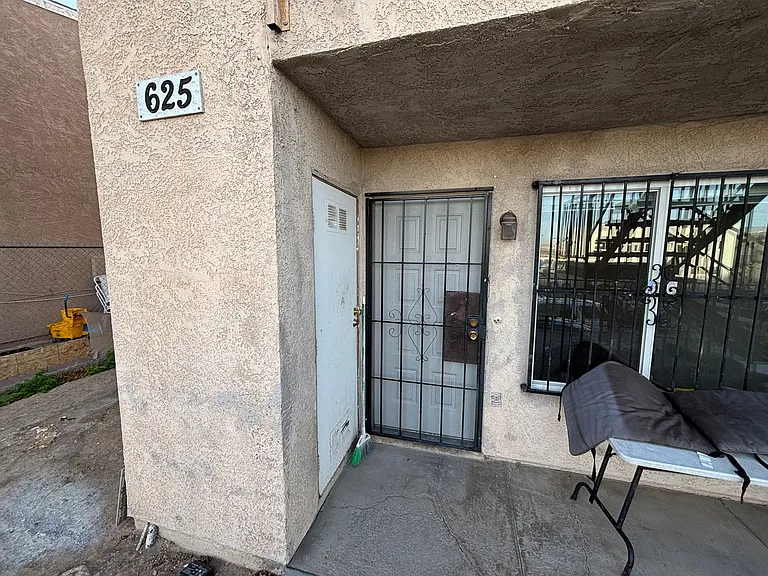 625 N 12th St #A — Photo 12