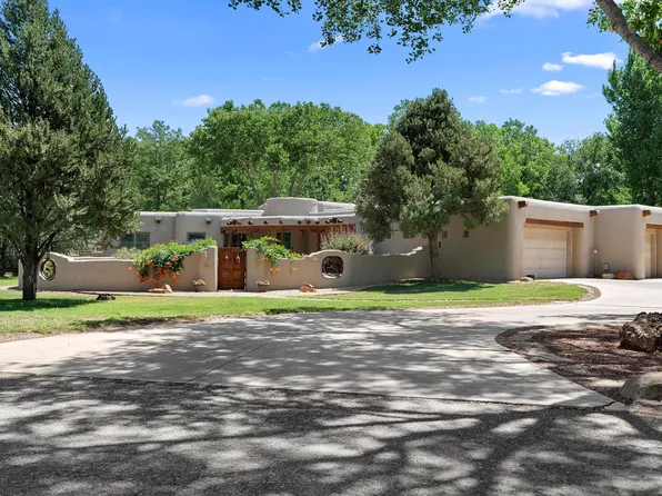 60 Camino Vega Verde, Corrales, NM 87048