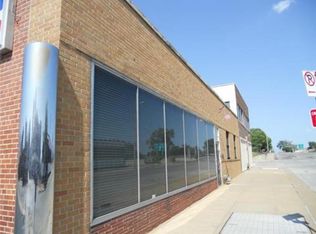 800 E 10th St, Kansas City, MO 64106
