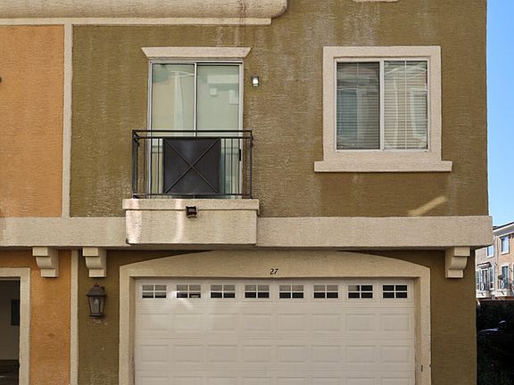 3rd image of 2450 W GLENROSA Avenue #27