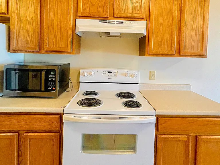 23 Church St #4 — Photo 9