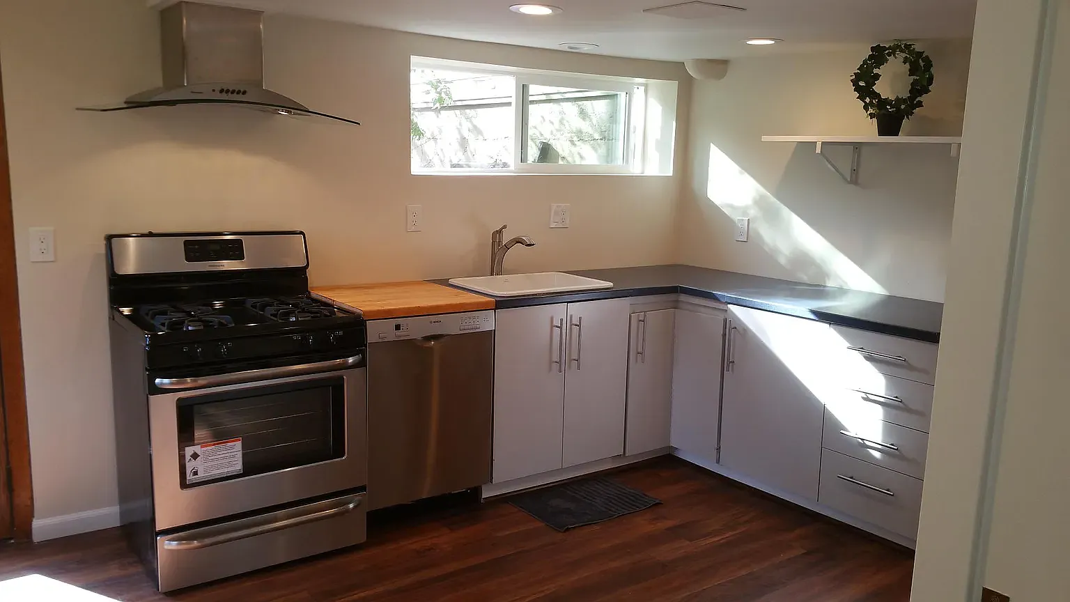 2 bed, 960 sqft, $1,500 — Photo 1
