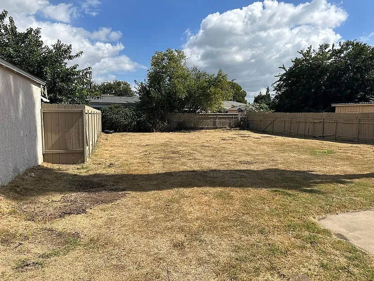 623 Prescott Ave — Photo 14