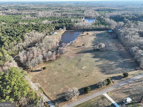 4th image of 169 Ridgeway Rd