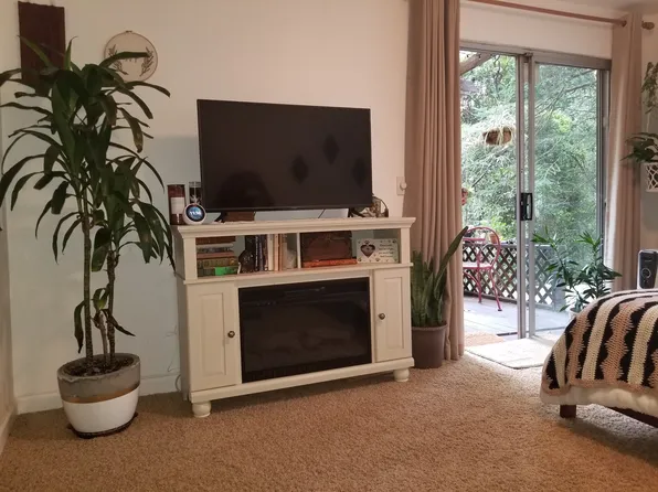 1084 Fern Ave, Felton, CA 95018