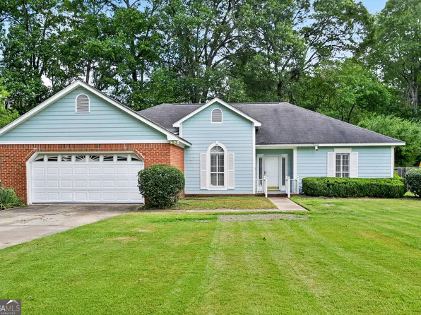 218 Hummingbird Ln, Albany, GA 31707