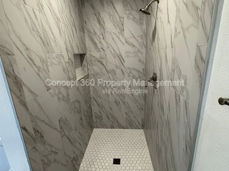 144 Primrose Ave #1 — Photo 35
