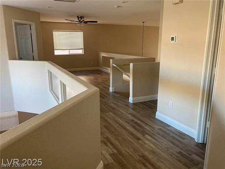 3120 Whispering Canyon Ct — Photo 23