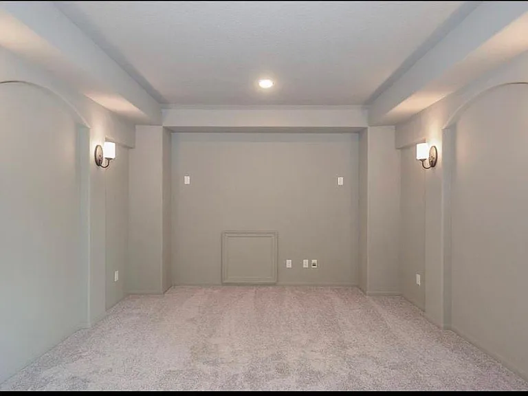 9114 Corella Ln — Photo 5