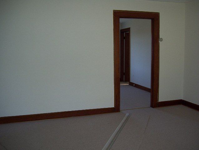 2nd image of 530 Nicholas St