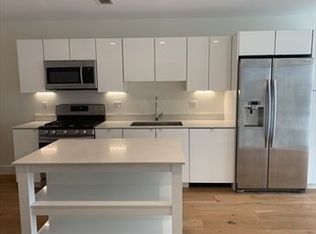 250 Meridian St #207, East Boston, MA 02128