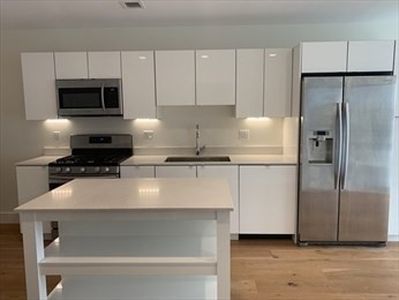 250 Meridian St #207, East Boston, MA, 02128