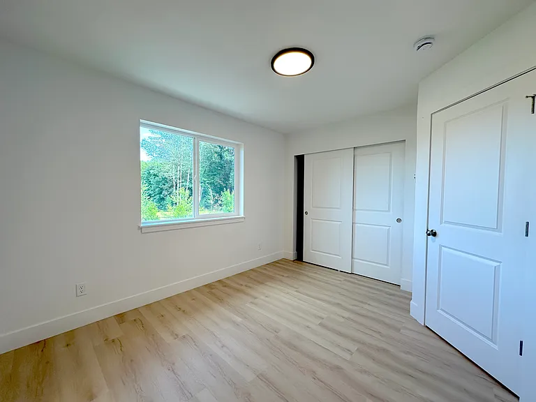 3021 Harold Dr SE — Photo 18