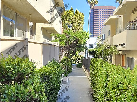 2nd image of 11735 Mayfield Ave #8