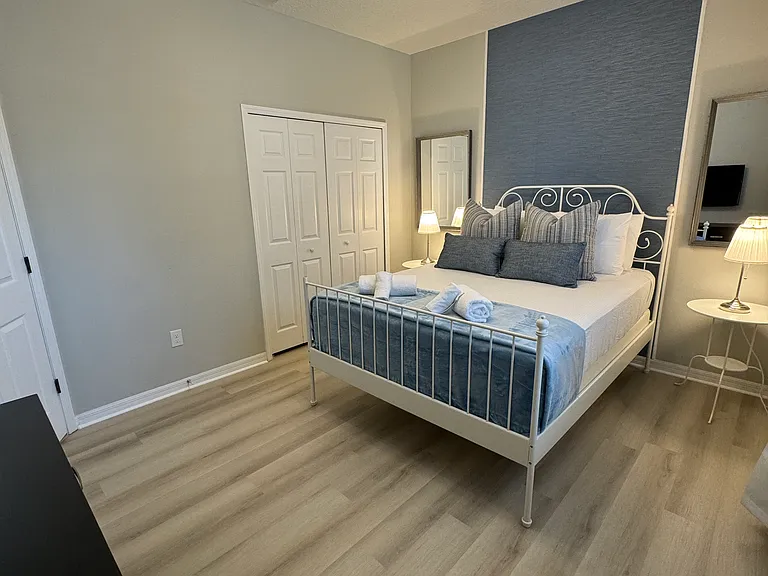 470 Las Fuentes Dr — Photo 15