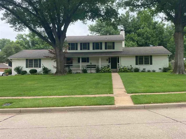 2209 Cardinal Rd, Ponca City, OK 74604