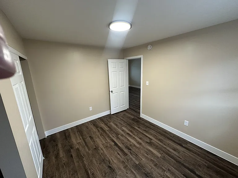 1714 Stover St #2E — Photo 8