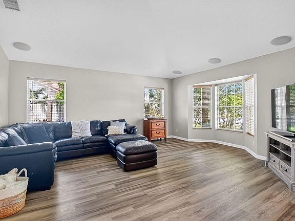 5th image of 7549 Chicora Court
