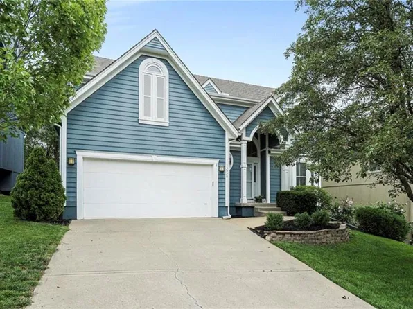 13928 W 71st Pl, Shawnee, KS 66216