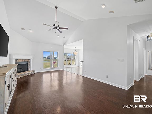 3rd image of 11860 Jericho Dr