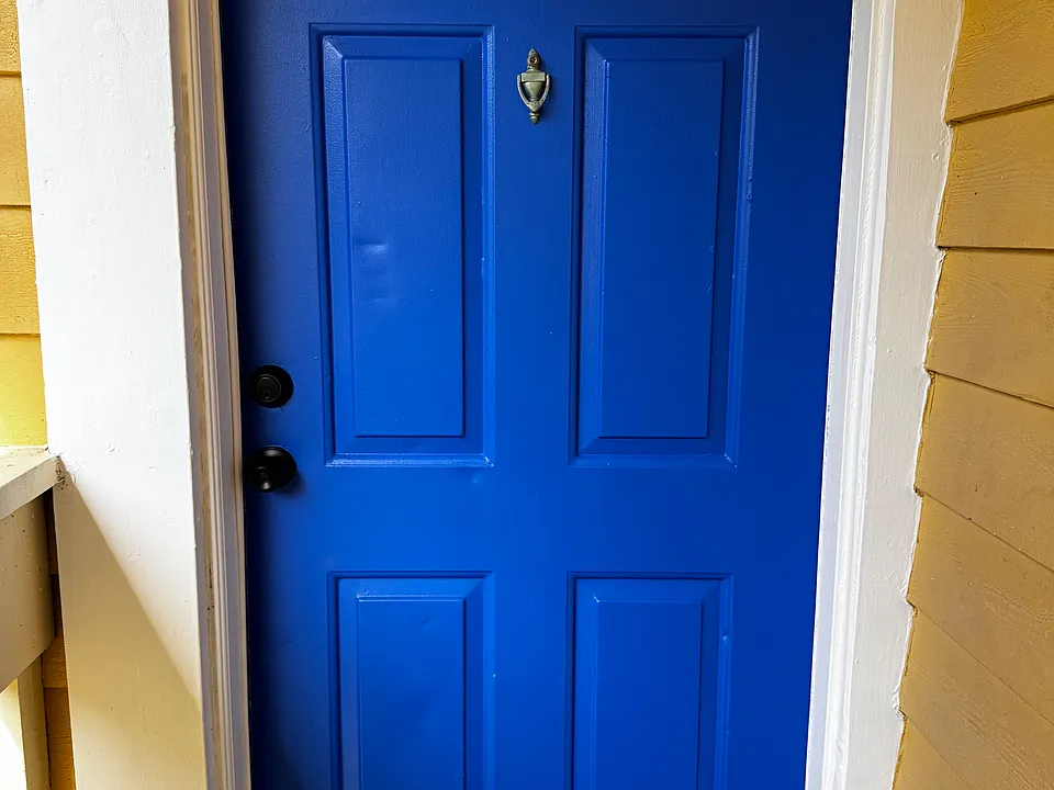 115 112th Ave NE #206