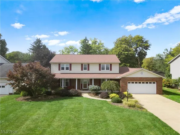 217 Campus Ave SE, North Canton, OH 44720