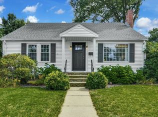26 Curtis St, Wakefield, MA 01880