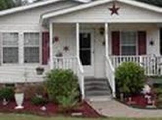 157 Spring Lake Dr, Greenwood, SC 29649