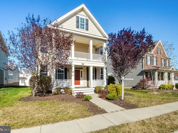 43158 Barnstead Dr, Ashburn, VA 20148