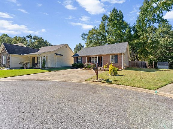 2nd image of 831 N Gray Beaver Ct