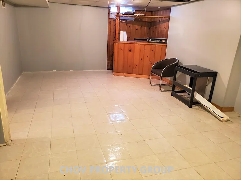 LOWER LEVEL BAR AREA