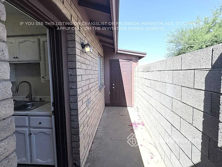 535 S Udall #B — Photo 15