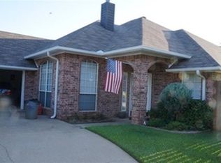 1811 Topaz Cv, Whitehouse, TX 75791