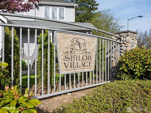 16526 SE 256th Street #D2, Covington, WA 98042