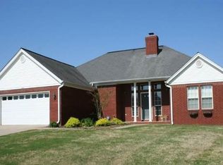 2400 Cattail Rd, Searcy, AR 72143