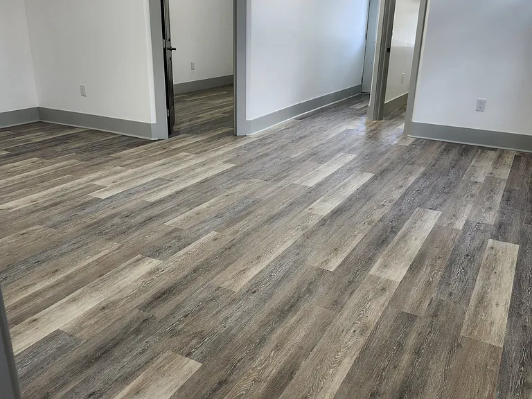 102 Franklin St #4 — Photo 7