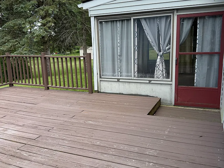 4544 Hillview Shrs — Photo 31