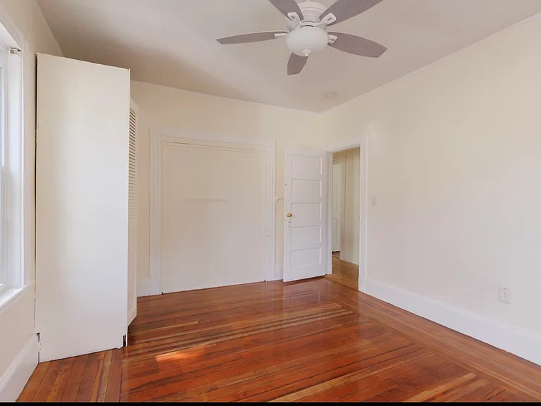 48 Burt St #2 — Photo 7
